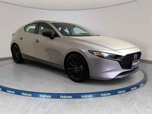 Used 2025 MAZDA MAZDA3 s Sport image 4