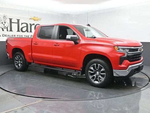 Used 2023 Chevrolet Silverado 1500 LT AWD/4WD image 6