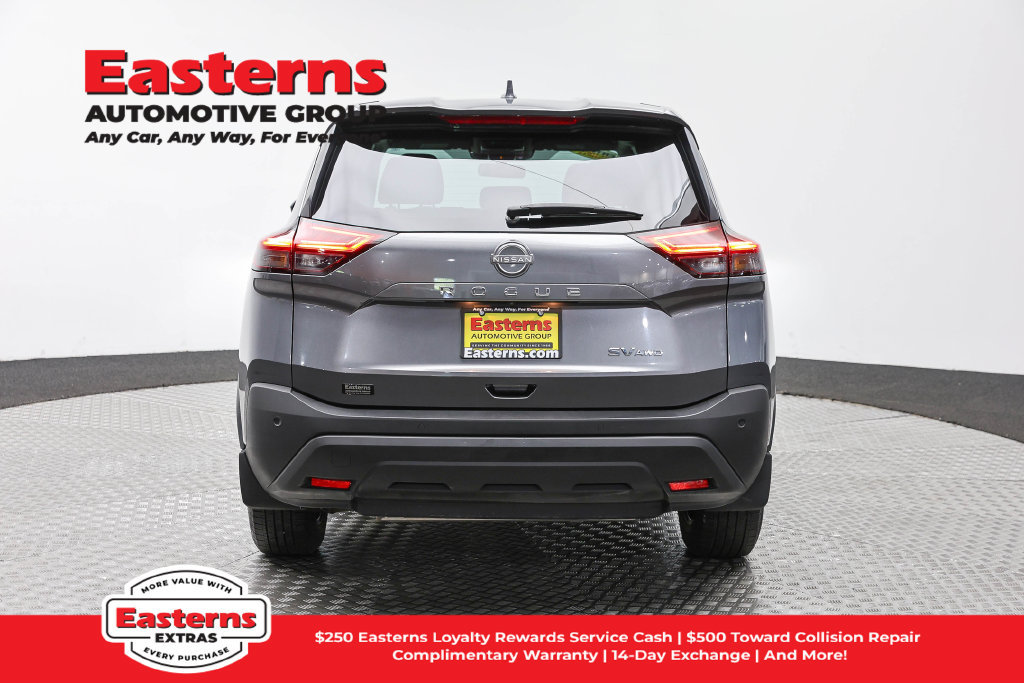 Used 2023 Nissan Rogue SV AWD/4WD image 7