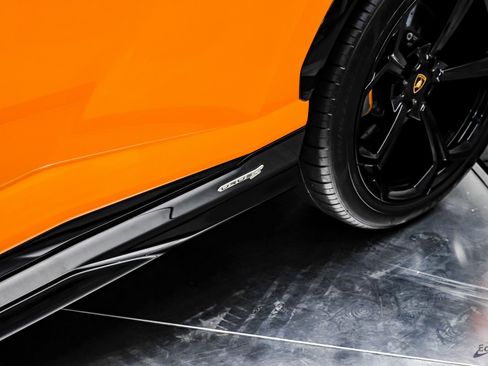 Used 2024 Lamborghini Urus S image 33