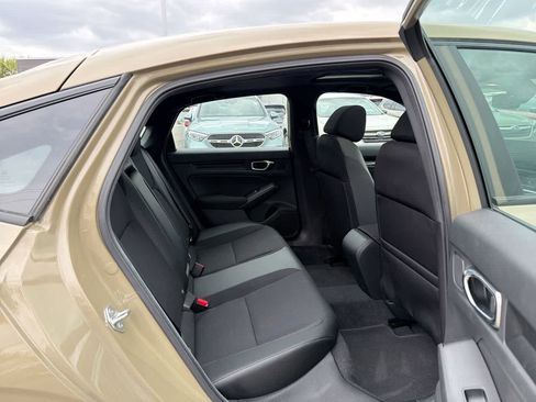 Used 2025 Honda Civic Sport image 26