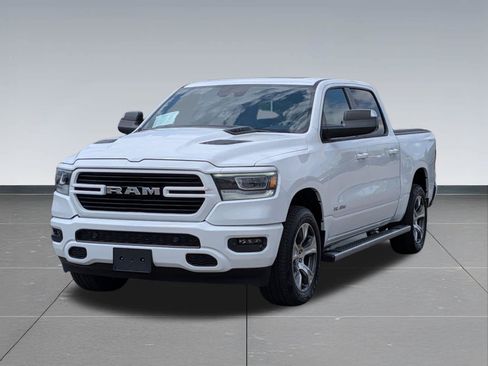 Certified 2024 RAM 1500 Laramie AWD/4WD image 9