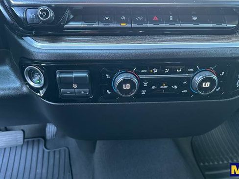 Used 2025 Chevrolet Silverado 1500 LT image 26