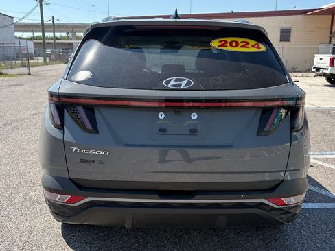Used 2024 Hyundai Tucson SEL w/ Convenience Package image 4