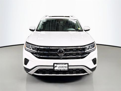 Used 2021 Volkswagen Atlas SEL Premium image 2