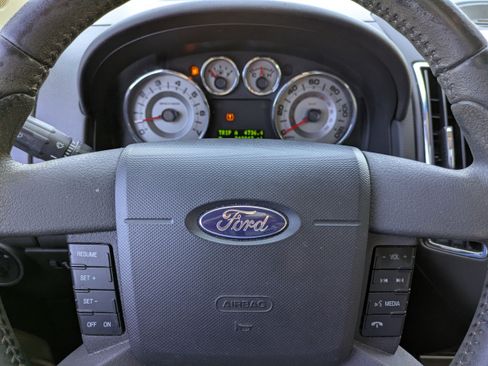 Used 2010 Ford Edge Limited image 24