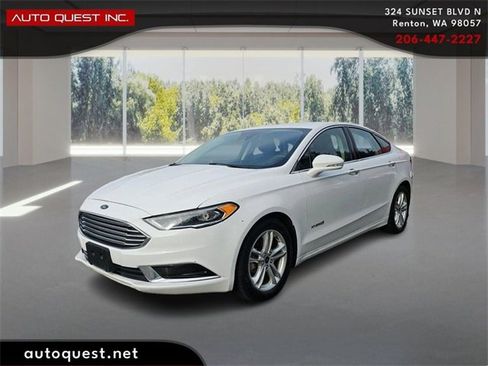 Used 2018 Ford Fusion SE w/ Equipment Group 602A image 1