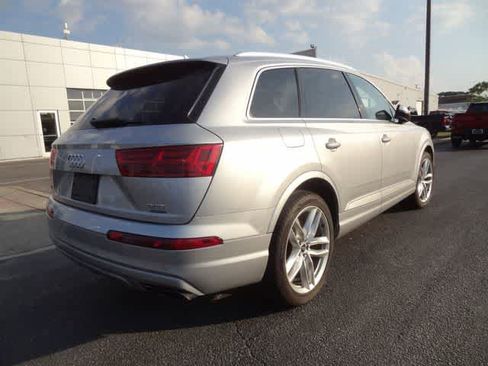 Used 2018 Audi Q7 3.0T Prestige AWD/4WD image 6