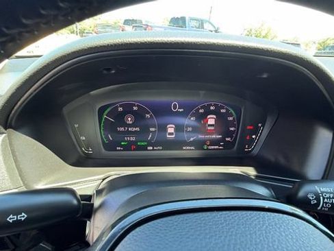 Used 2024 Honda Accord Touring image 29