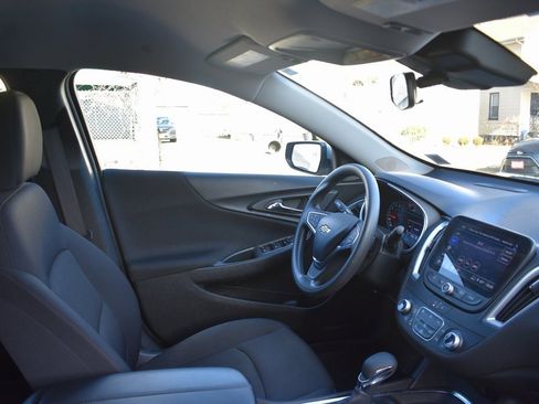 Used 2024 Chevrolet Malibu LT image 22