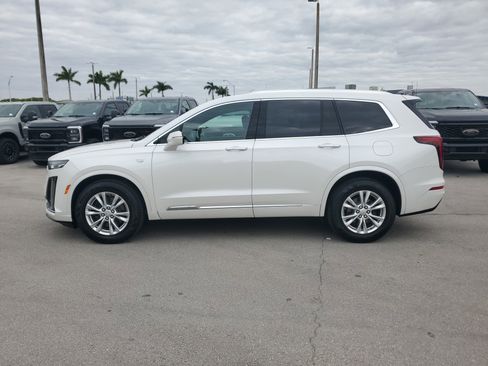 Used 2021 Cadillac XT6 Luxury image 8