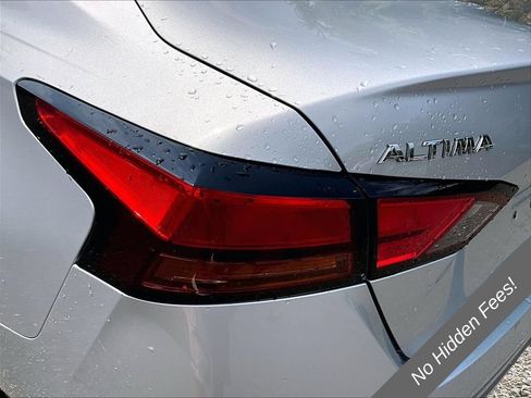 Used 2020 Nissan Altima 2.5 S FWD image 26