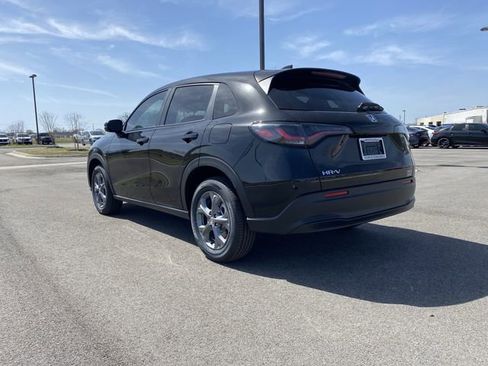 New 2026 Honda HR-V LX image 3