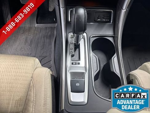 Used 2019 Subaru Ascent Premium AWD/4WD image 17