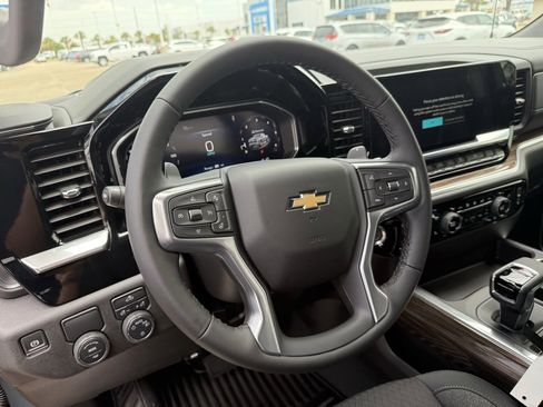 New 2026 Chevrolet Silverado 1500 LT image 29