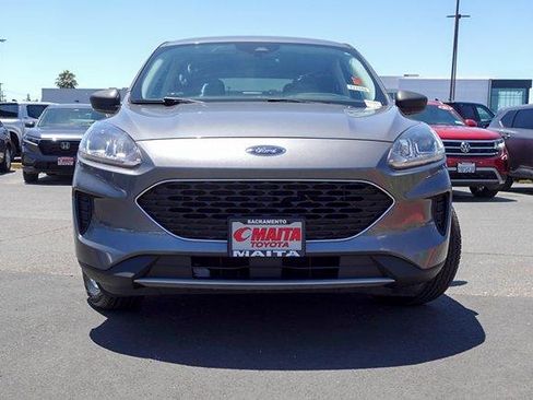 Used 2022 Ford Escape SE AWD/4WD image 3