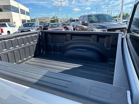 Used 2021 RAM 1500 Laramie AWD/4WD image 25