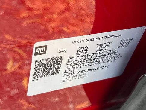 Used 2022 Chevrolet Bolt EUV Premier w/ Sun & Sound Package FWD image 39
