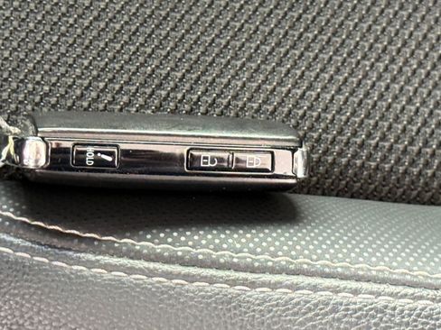 Used 2025 MAZDA CX-50 AWD 2.5 S w/ Select Package image 22