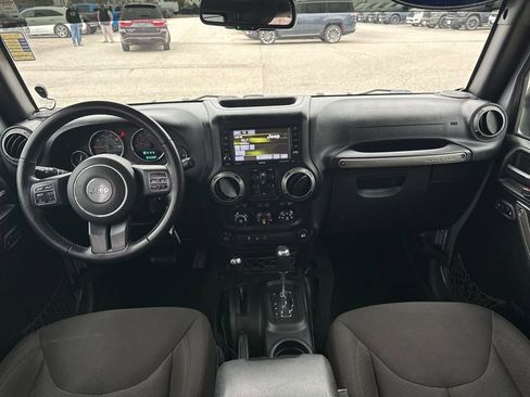 Used 2017 Jeep Wrangler Unlimited Sport w/ Quick Order Package 24S image 17