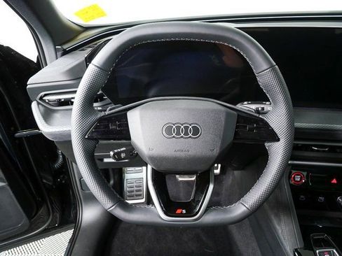 New 2026 Audi SQ5 Premium Plus image 9