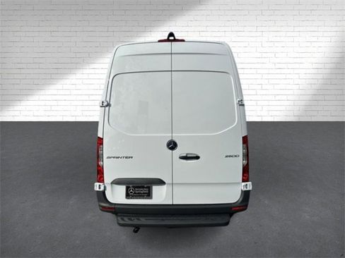 New 2025 Mercedes-Benz Sprinter 2500 image 6