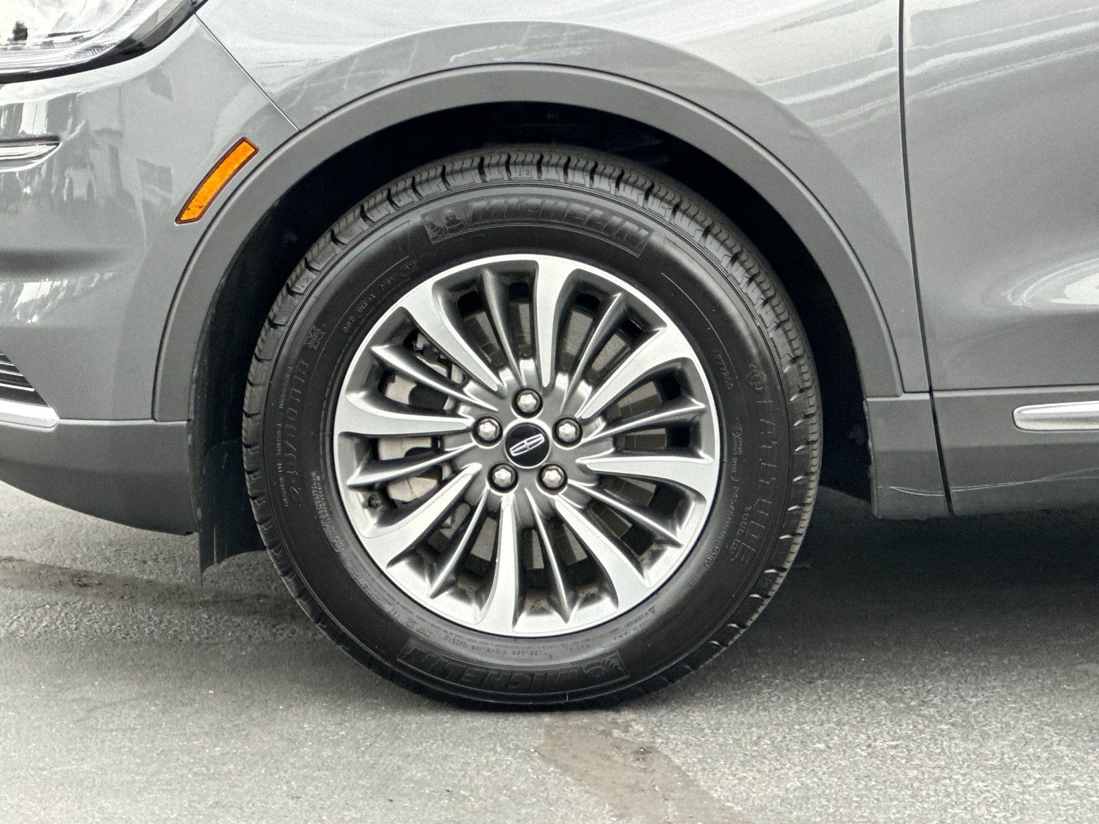 Certified 2023 Lincoln Nautilus FWD w/ Premium Package image 25