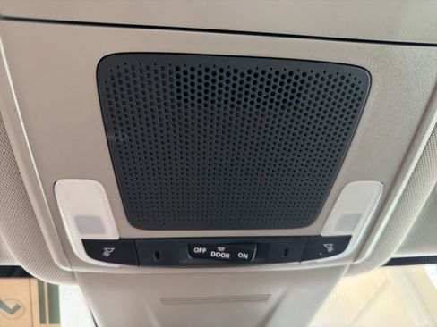 Used 2025 Honda CR-V LX image 25