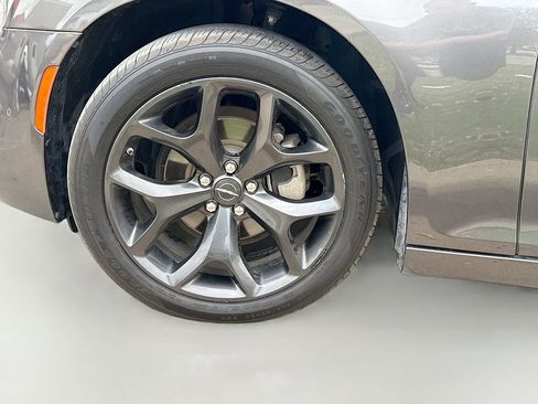 Used 2023 Chrysler 300 S w/ Comfort Group image 29