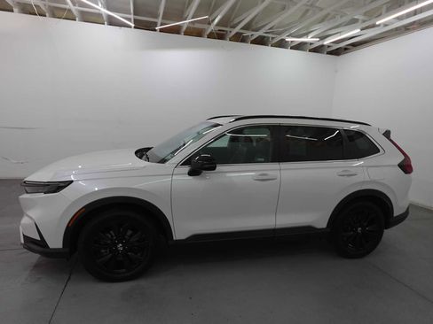 Used 2023 Honda CR-V Sport Touring image 8