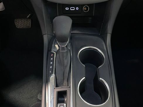 Used 2024 Chevrolet Equinox LS w/ Sport Edition FWD image 30