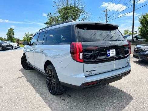 New 2026 Ford Expedition Max Platinum AWD/4WD image 4