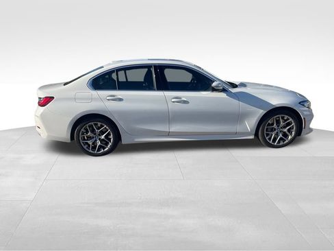 Used 2025 BMW 330i xDrive Sedan image 7