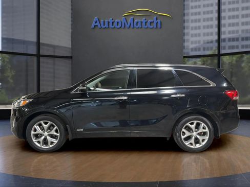 Used 2017 Kia Sorento SX image 7