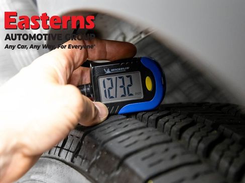Used 2021 Ford Transit 150 Low Roof AWD image 28