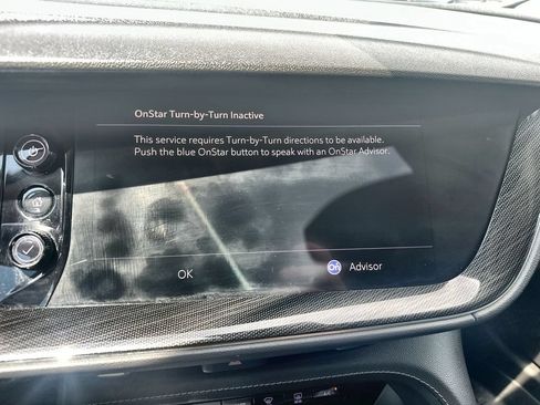 Used 2021 Buick Envision Essence w/ Sport Touring Package FWD image 28