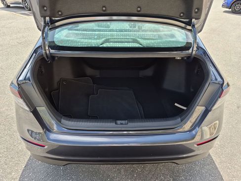 Used 2023 Honda Accord LX image 33