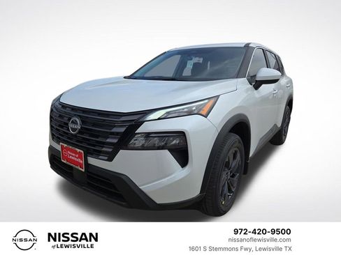New 2026 Nissan Rogue SV FWD image 1