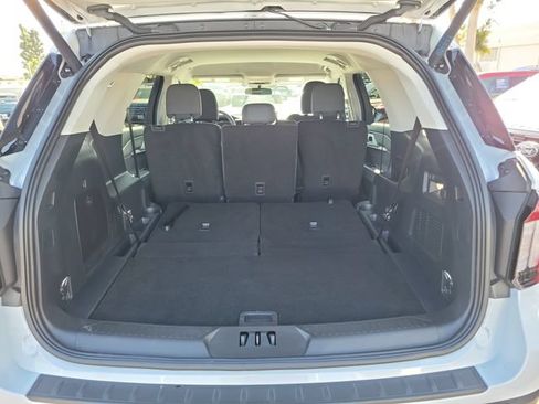 Used 2026 Ford Explorer Active RWD image 21