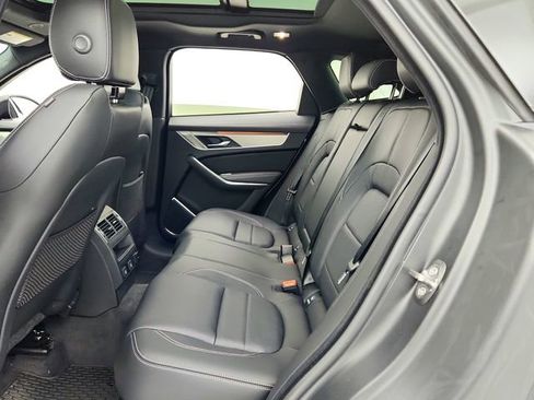 Certified 2025 Jaguar F-PACE R-Dynamic S image 28