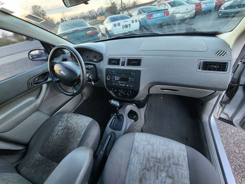 Used 2005 Ford Focus SE image 15