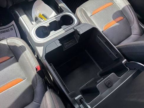 Certified 2021 GMC Sierra 1500 AT4 w/ AT4 Value Package AWD/4WD image 28