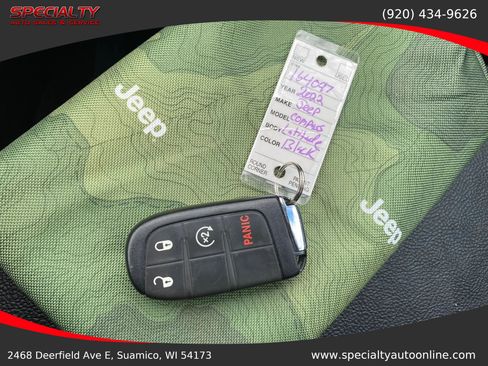 Used 2022 Jeep Compass Latitude AWD/4WD image 42