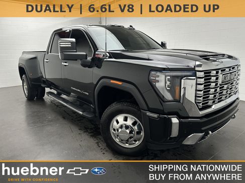 Used 2024 GMC Sierra 3500 Denali w/ Technology Package image 1
