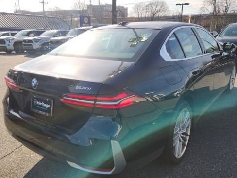 Used 2025 BMW 540i xDrive image 8