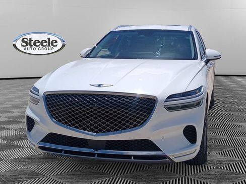 Used 2024 Genesis GV70 2.5T w/ Advanced Package AWD/4WD image 1