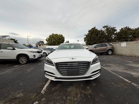 Used 2018 Genesis G80 3.8 image 4