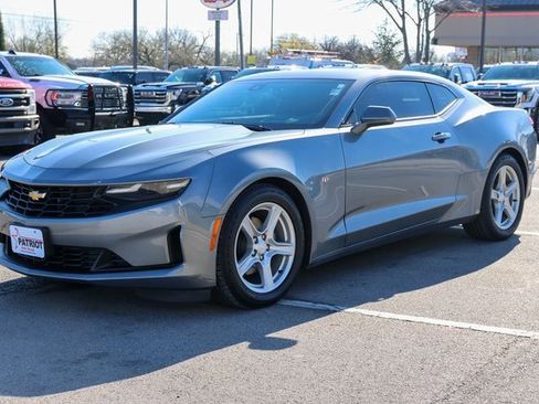 Used 2020 Chevrolet Camaro LT image 6