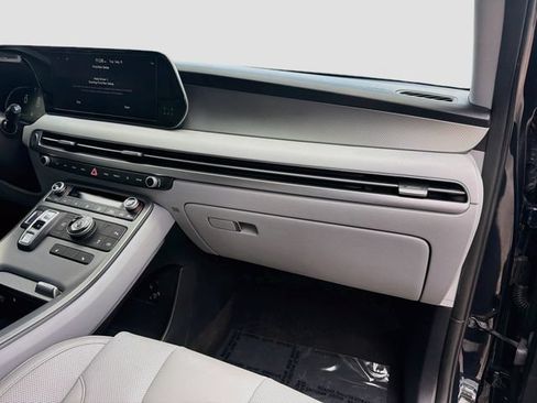 Used 2023 Hyundai Palisade SEL FWD image 28