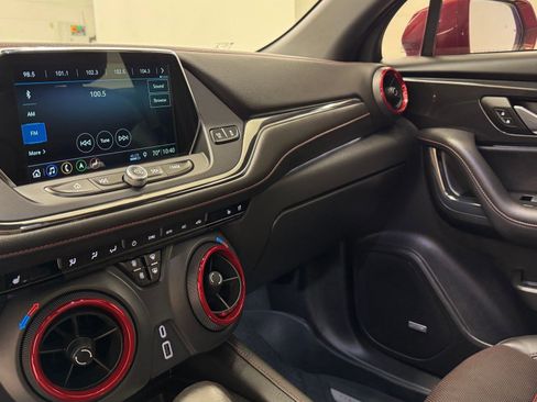 Used 2019 Chevrolet Blazer RS image 32